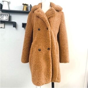 MKT Studio Women’s Sherpa Tan Teddy Coat Sz 44